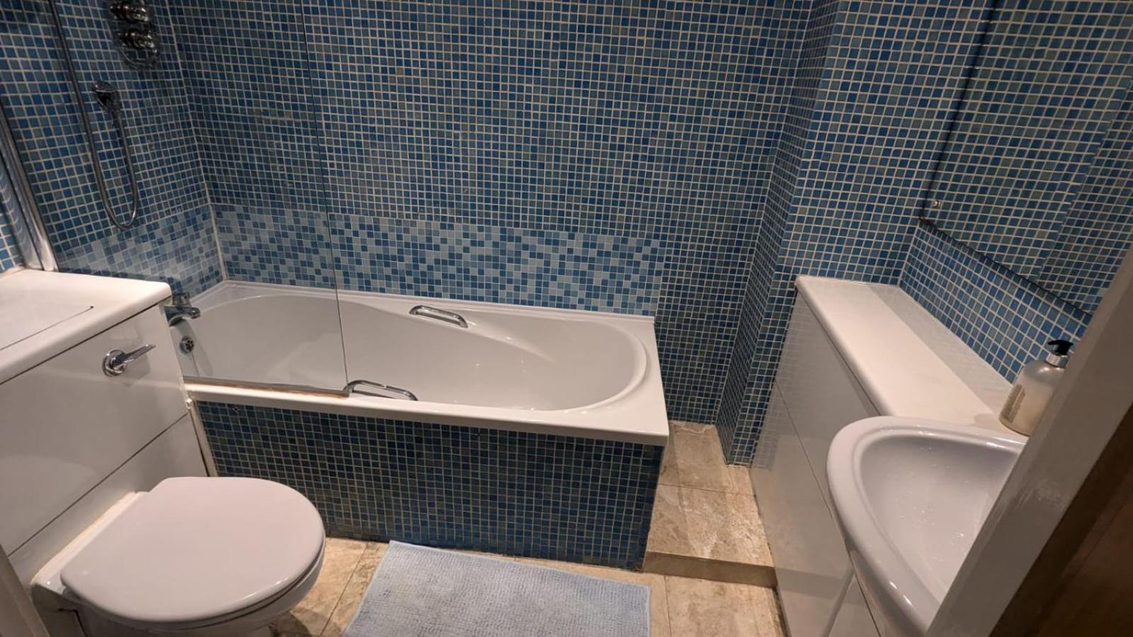 Spacious 2 Bed Apartment In Manchester City Centre 외부 사진